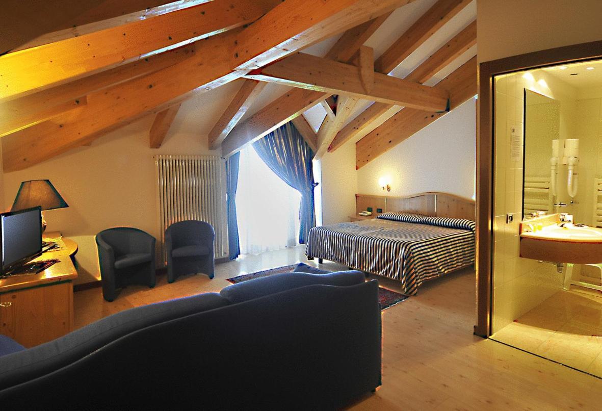 Hotel Dolomiti Vattaro Esterno foto
