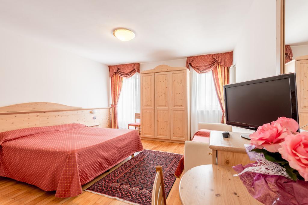 Hotel Dolomiti Vattaro Esterno foto