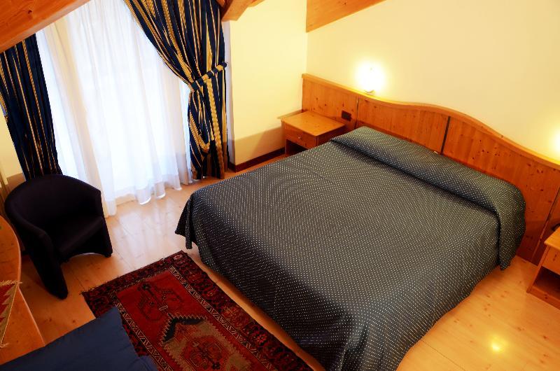 Hotel Dolomiti Vattaro Esterno foto