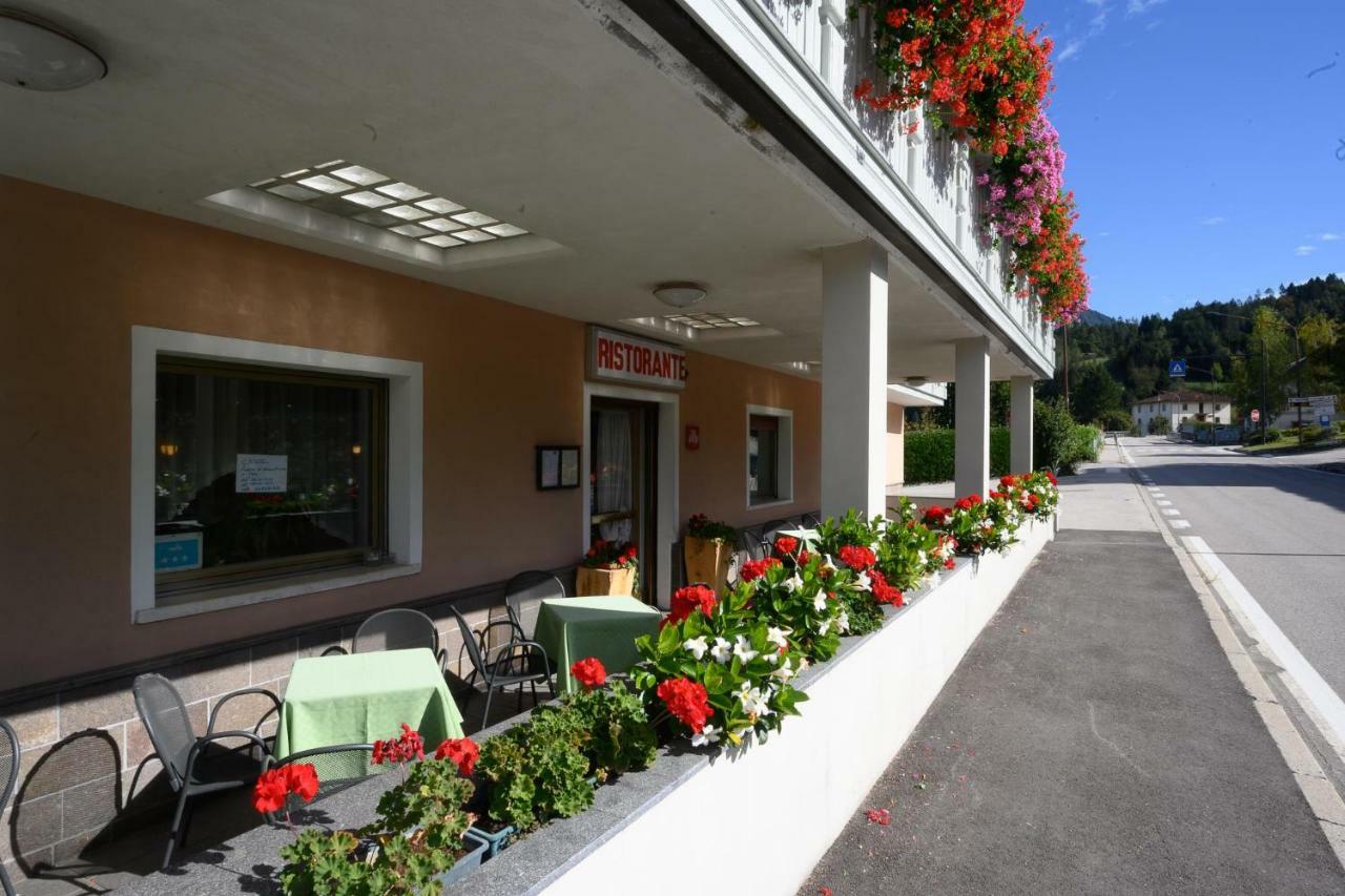 Hotel Dolomiti Vattaro Esterno foto